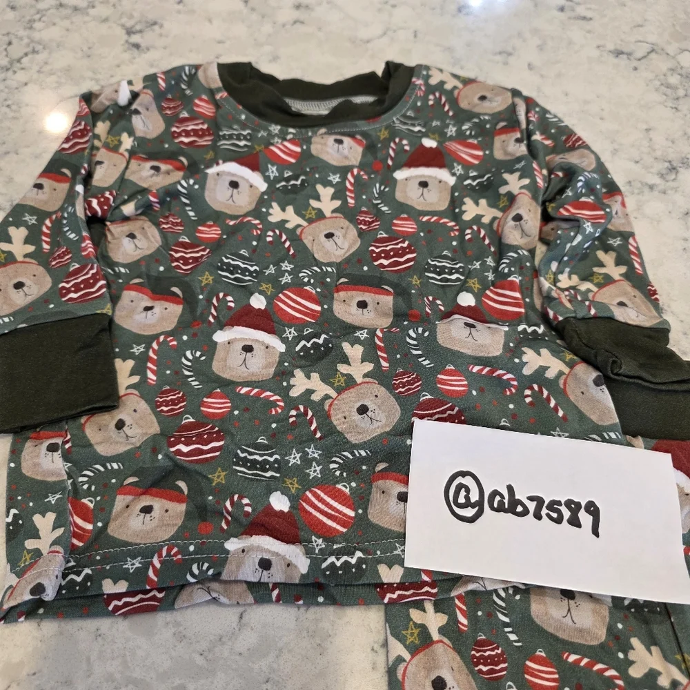 Bamboo Christmas Bamboo 2-Piece Pajamas Size 9 Months NWT! Unisex